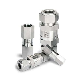   visszacsapó szelep,  max 413 bar, 6 mm csőre roppantó , FKM tömítéssel, nyitási nyomás 1/3 PSI, saválló